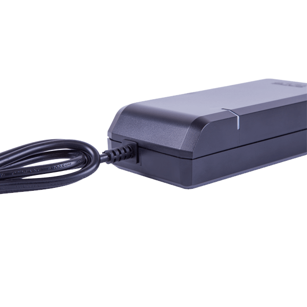 24V / 2A智能充电器