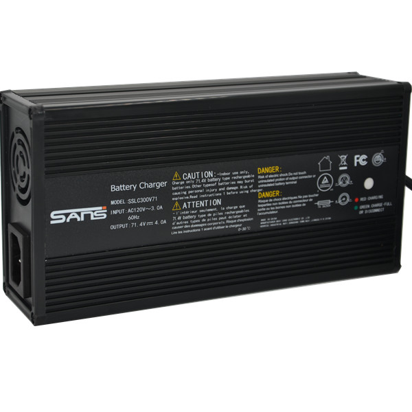 （120V）71.4V / 4.0A UL充电器