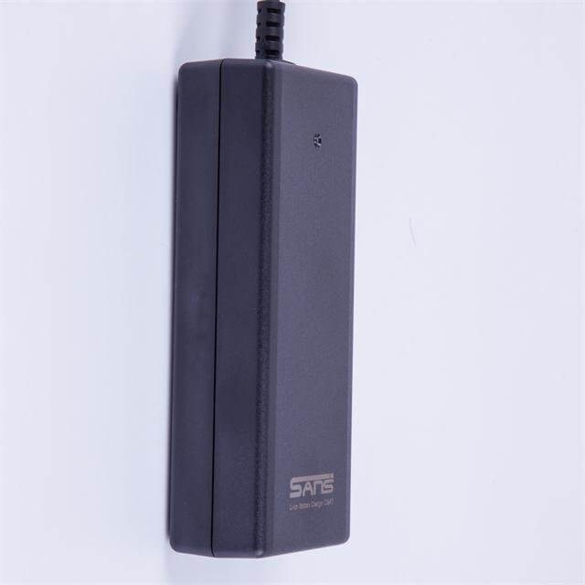 36V 1.8A迷你充电器